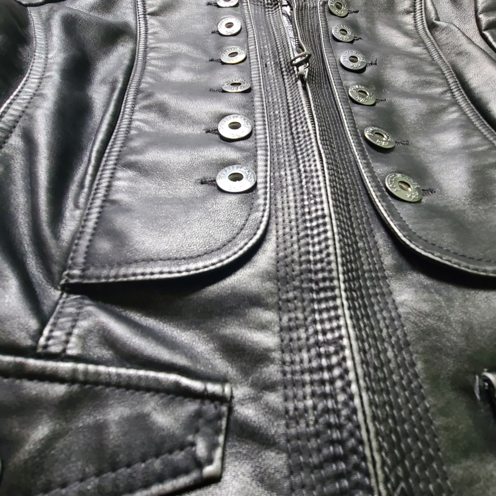 Guess jacket - Picture 8 of 9